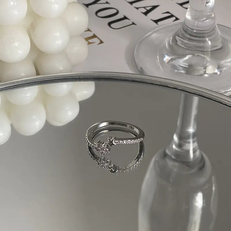 " UI "Exquisite Zircon Cross Asterism Ring for Women